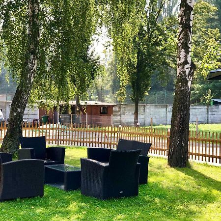 Skolici Stredisko Abena S Ubytovanim Apartman Ostrava Kültér fotó